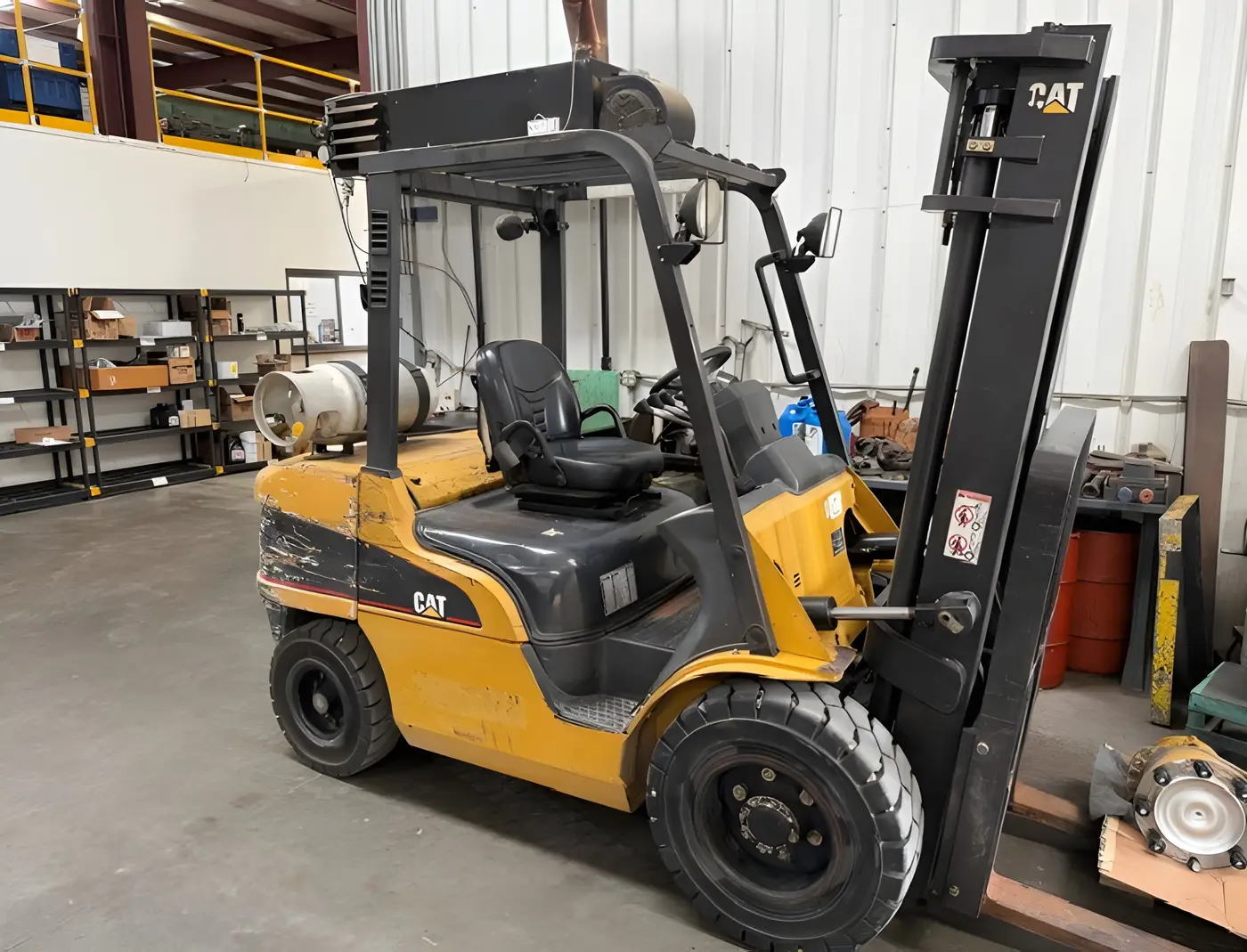 Used Cat LP forklift with pneumatic tires