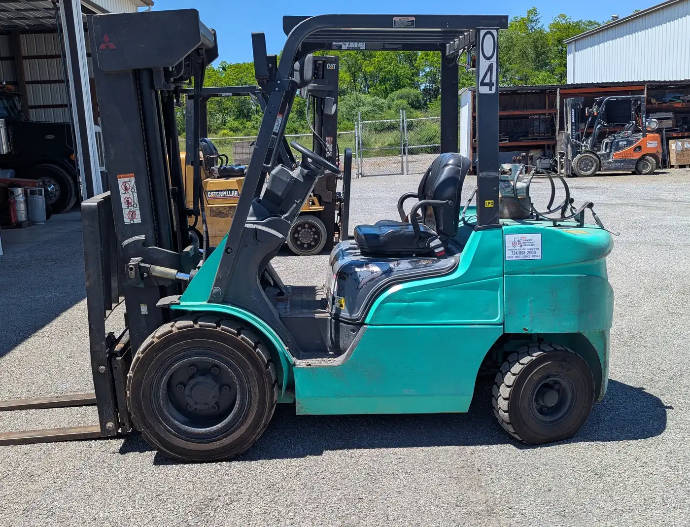 Used Mitsubishi FG30N LP forklift
