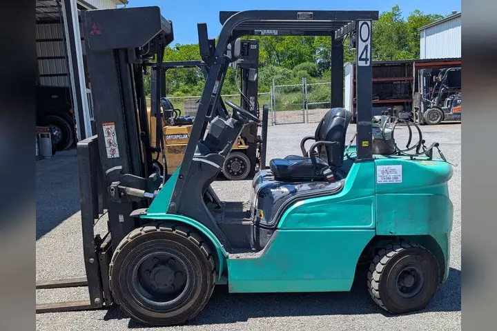 Used Mitsubishi forklift