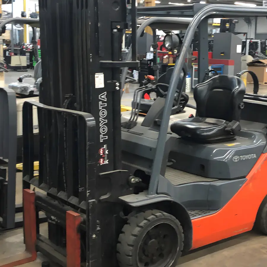 Used Toyota 8FGCU25 LP cushion-tire forklift, front three-quarter view