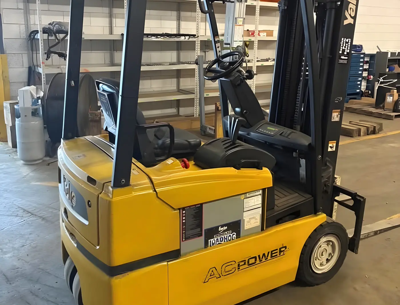 Used Yale electric forklift